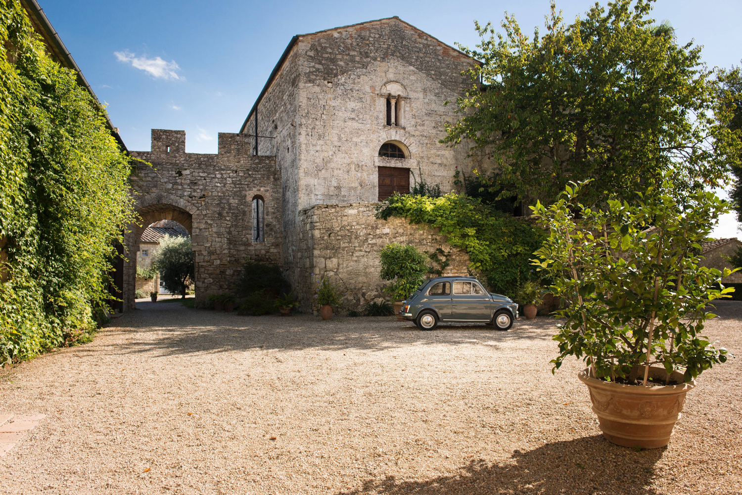 Hamlet Main Square.jpg